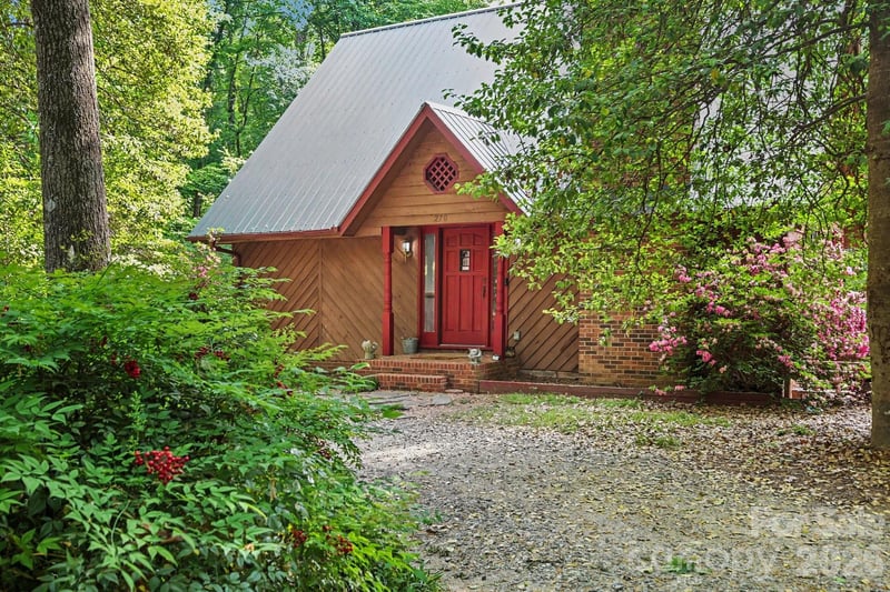 270 Oakland Ave, Mocksville, NC 27028