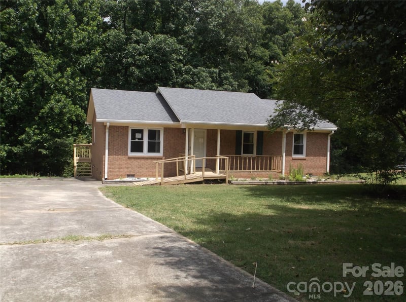 2300 Gleneagles Dr, Monroe, NC 28110