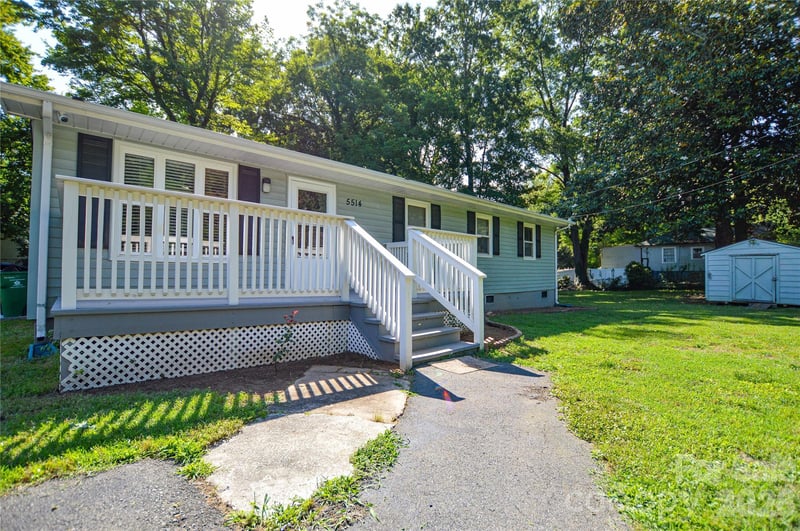 5514 Collins St, Charlotte, NC 28269