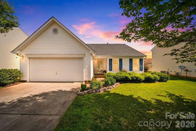 2155 Edenderry Dr, Statesville, NC 28625