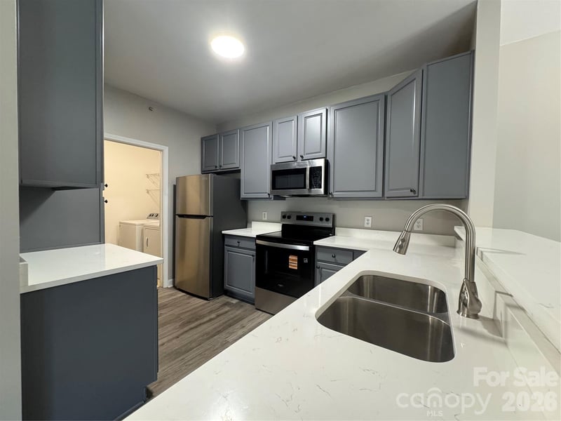 10676 Hill Point Ct, Charlotte, NC 28262