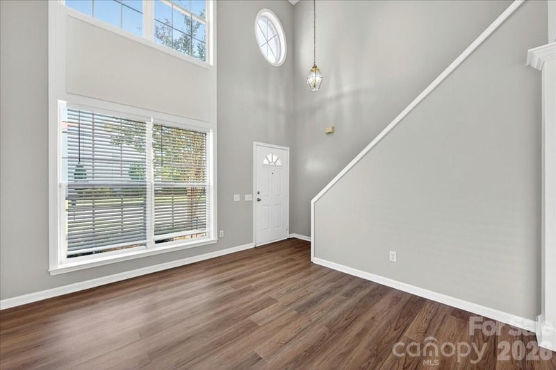 2435 Normancrest Ct, Charlotte, NC 28270