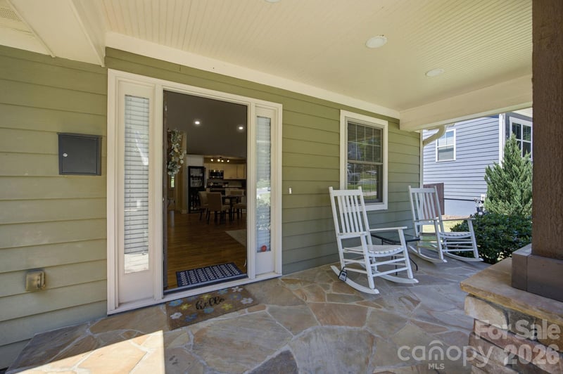 1742 Dunkirk Dr, Charlotte, NC 28203