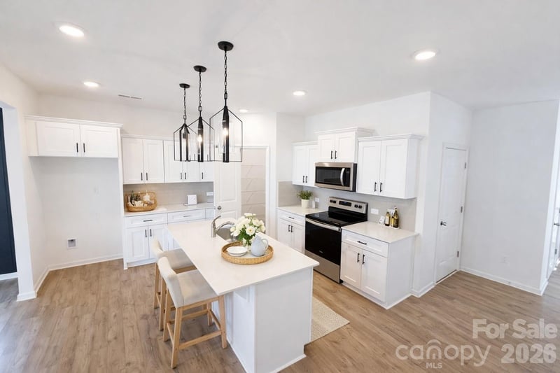 1365 Eagle Claw Dr, Kannapolis, NC 28083
