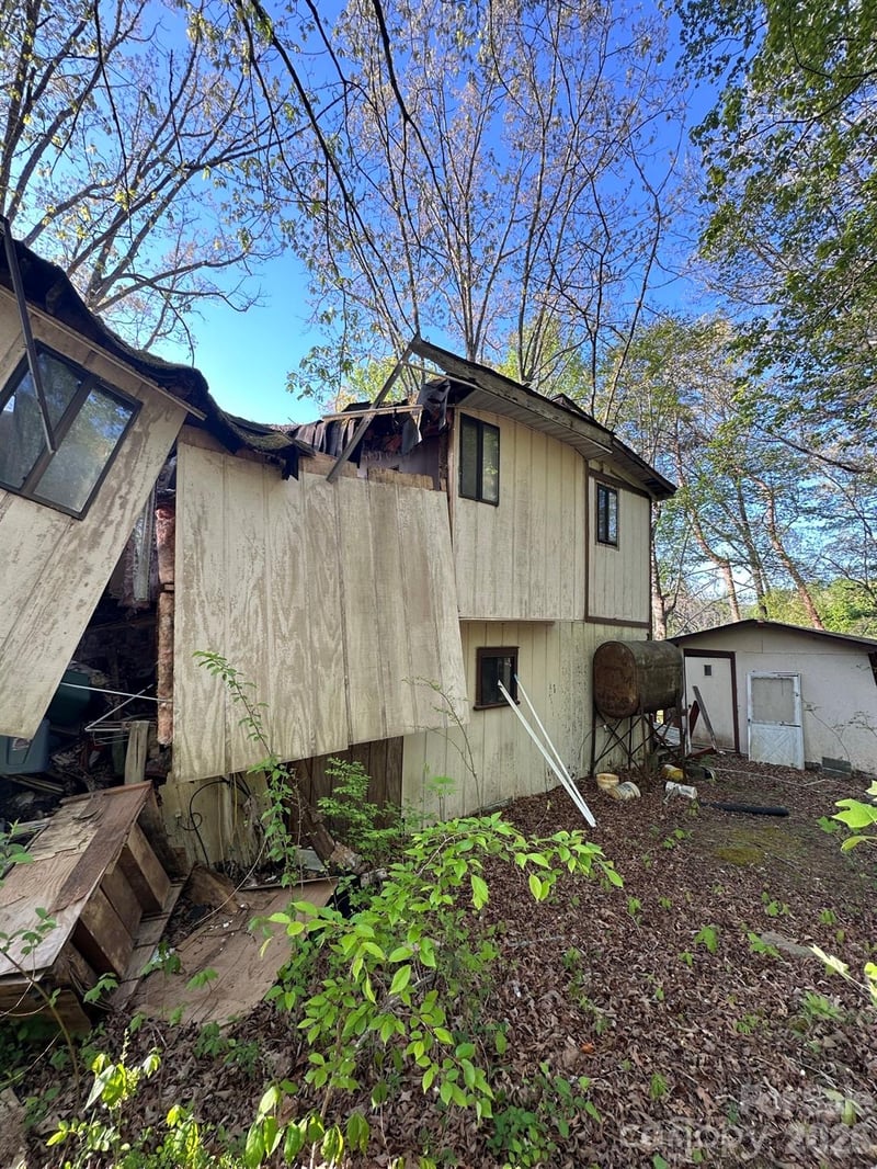 33 Timothy Way, Pisgah Forest, NC 28768