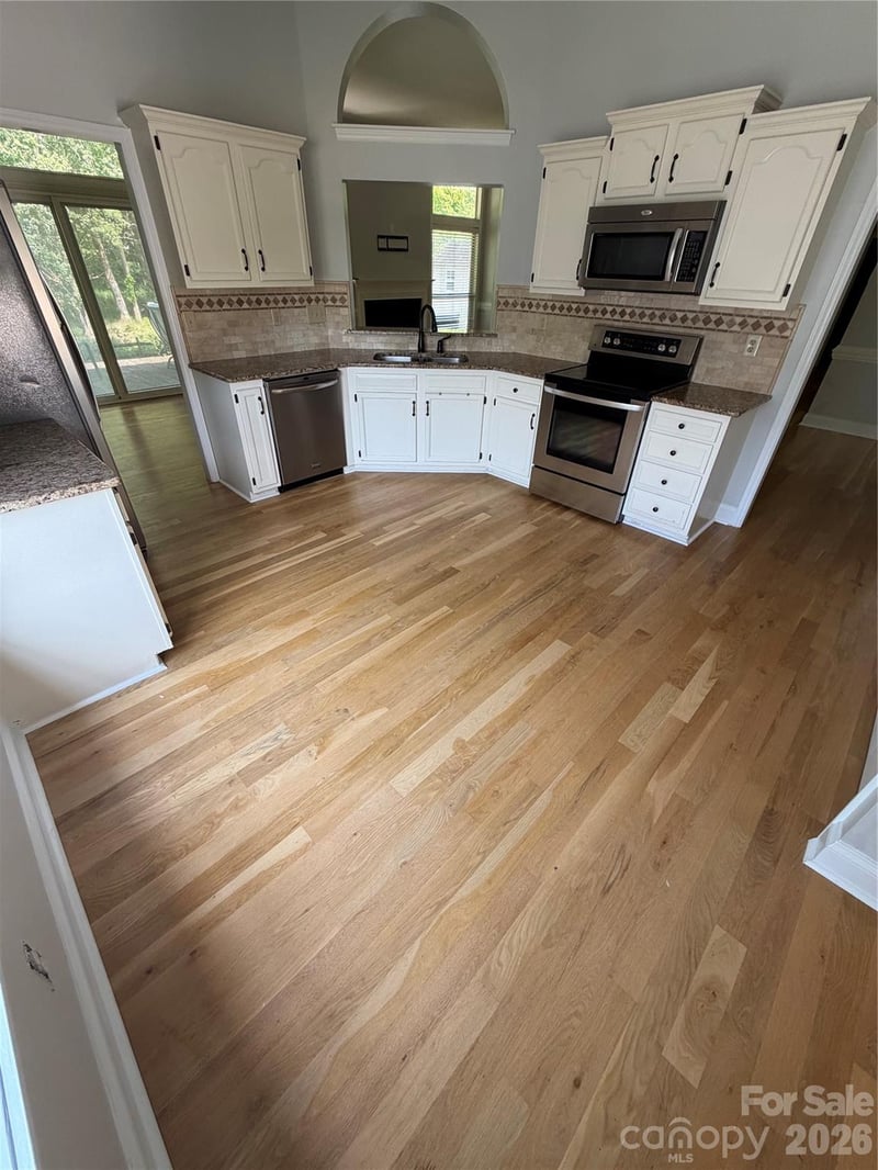 12207 Landing Green Dr, Charlotte, NC 28277