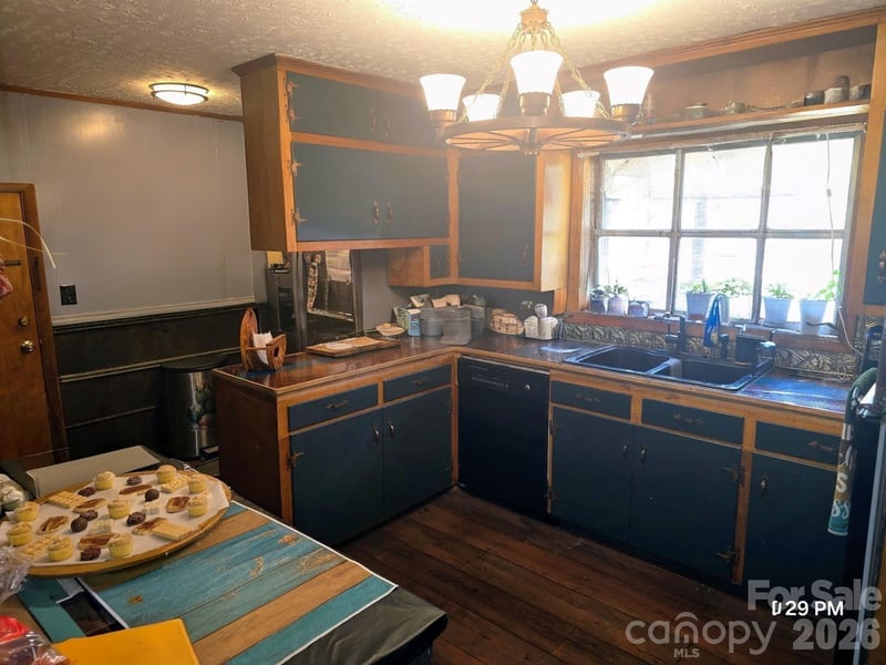 191 End St, Chester, SC 29706