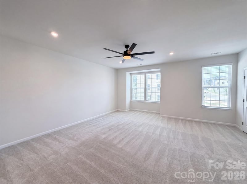 2037 Autumn Cyprus Ave, Gastonia, NC 28054