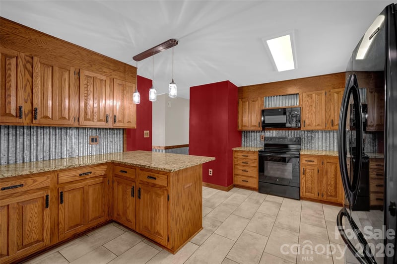 581 Barry Oak Rd, Statesville, NC 28625