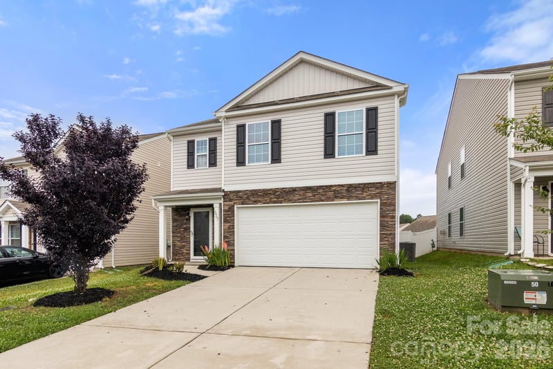 637 Nannyberry Ln, Concord, NC 28025