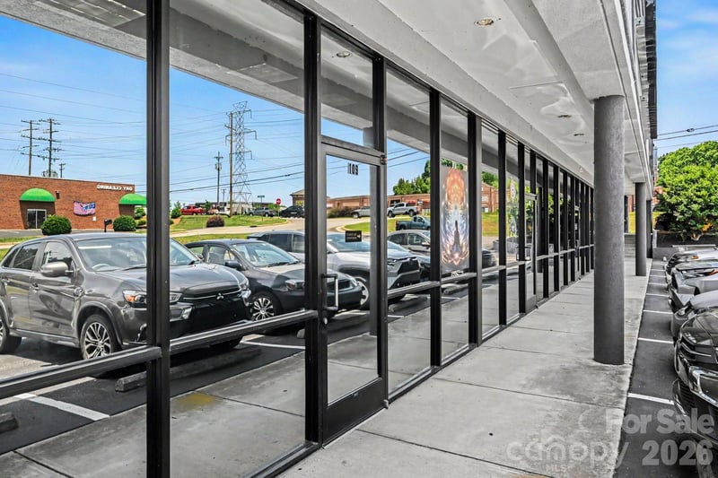 110 Charleston Dr #108 & 109, Mooresville, NC 28117