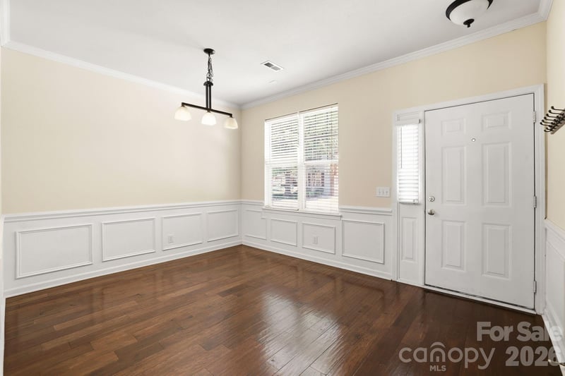 10781 Essex Hall Dr, Charlotte, NC 28277