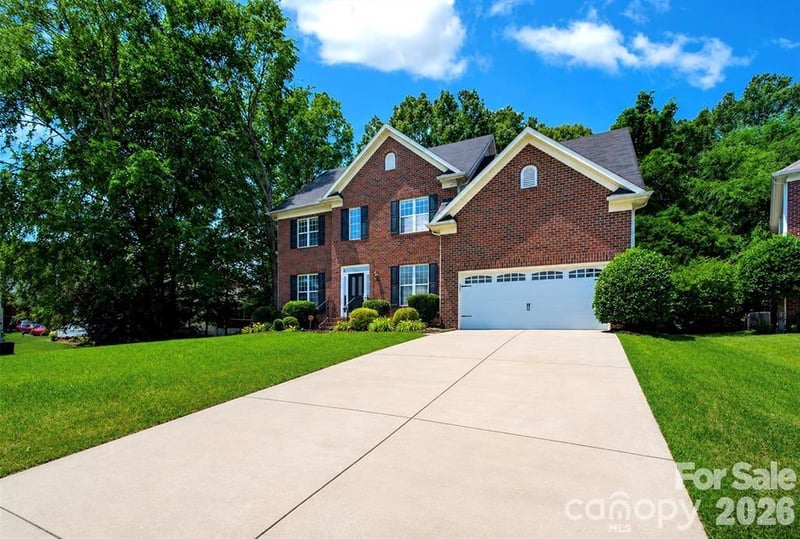 11005 Chilcomb Ct, Charlotte, NC 28262