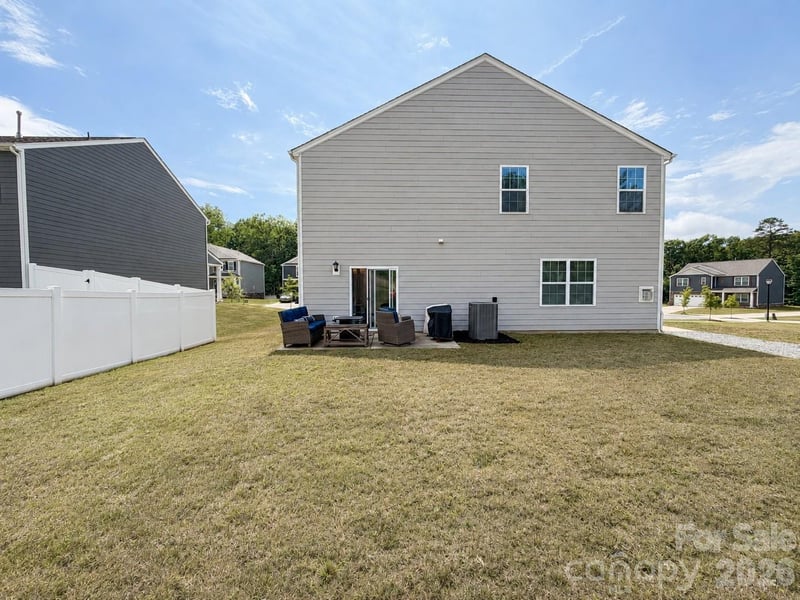 3646 Azalea Ridge Dr, Mount Holly, NC 28120