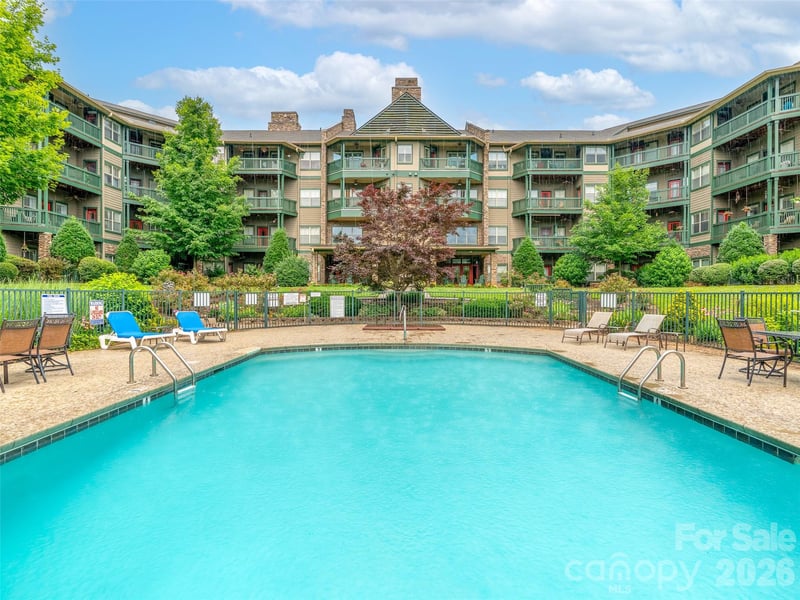 9 Kenilworth Knoll #108, Asheville, NC 28805