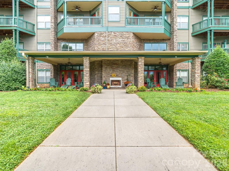 9 Kenilworth Knoll #108, Asheville, NC 28805