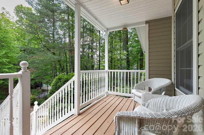 61 Autumn Glen Ct, Brevard, NC 28712
