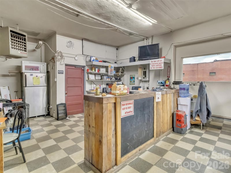 1604 South Main St, Waynesville, NC 28786