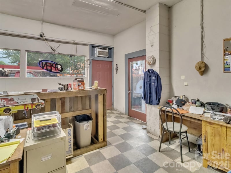 1604 South Main St, Waynesville, NC 28786
