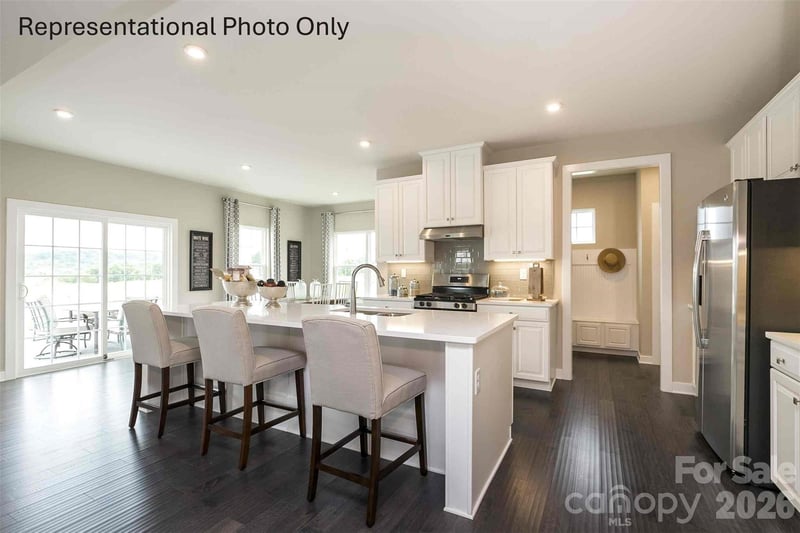 1010 Bramble Hedge Rd, Indian Trail, NC 28079