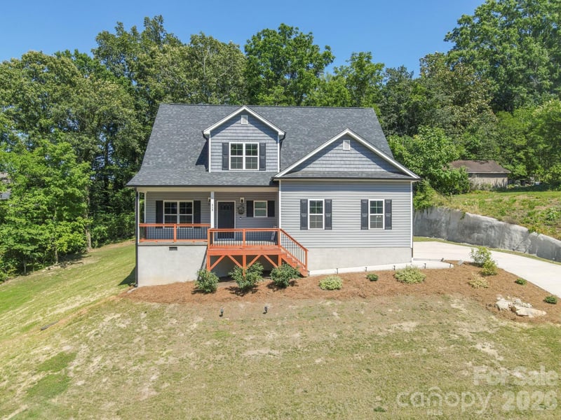 413 Lakewood Dr, Lexington, NC 27292