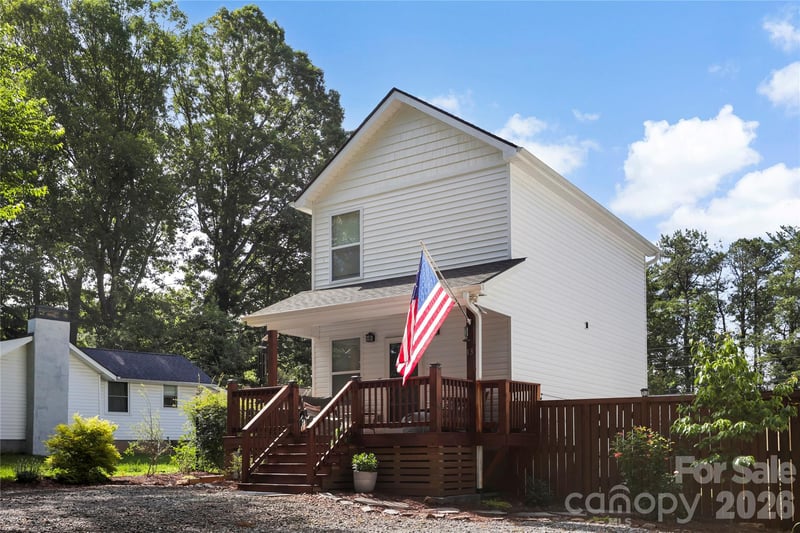 13 Trade St, Arden, NC 28704