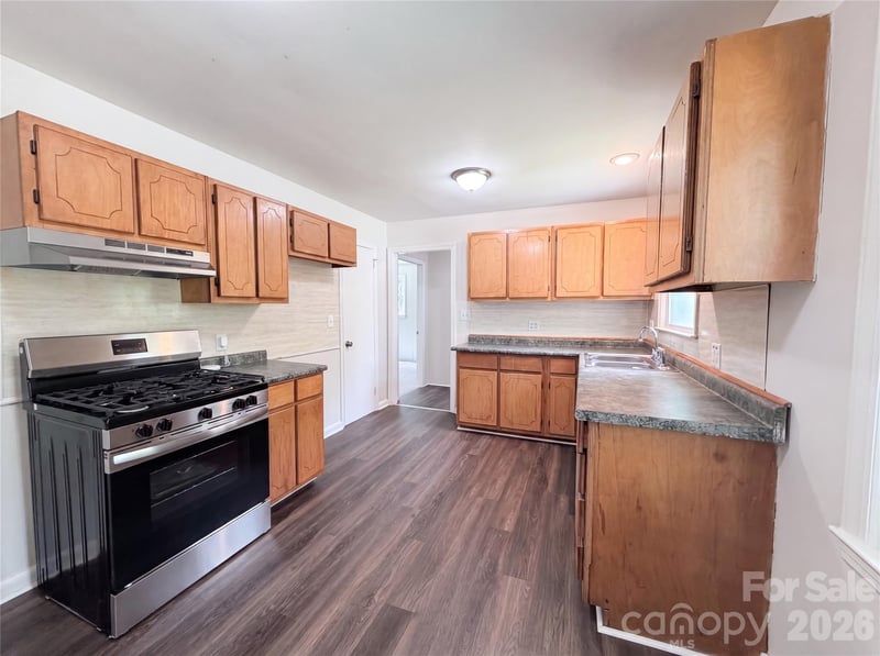 313 Black St, Cherryville, NC 28021