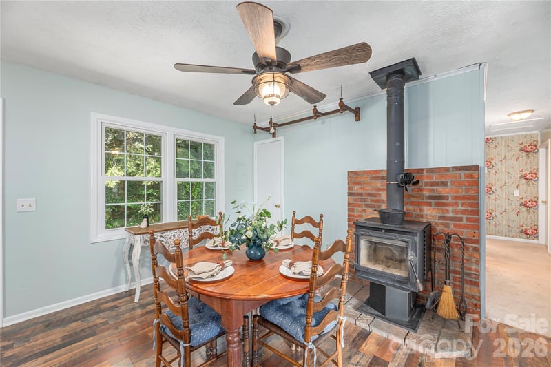 31 Granite Ln, Waynesville, NC 28786
