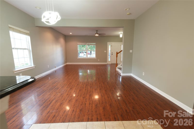 6410 Castlewynd Ct, Charlotte, NC 28212