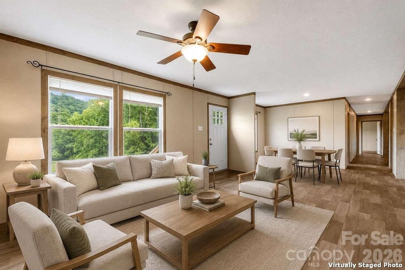 22 Split Pine Cv, Clyde, NC 28721