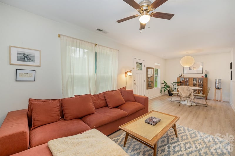 122 Crowell Dr, Concord, NC 28025