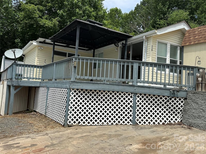 115 Badin View Rd, New London, NC 28127