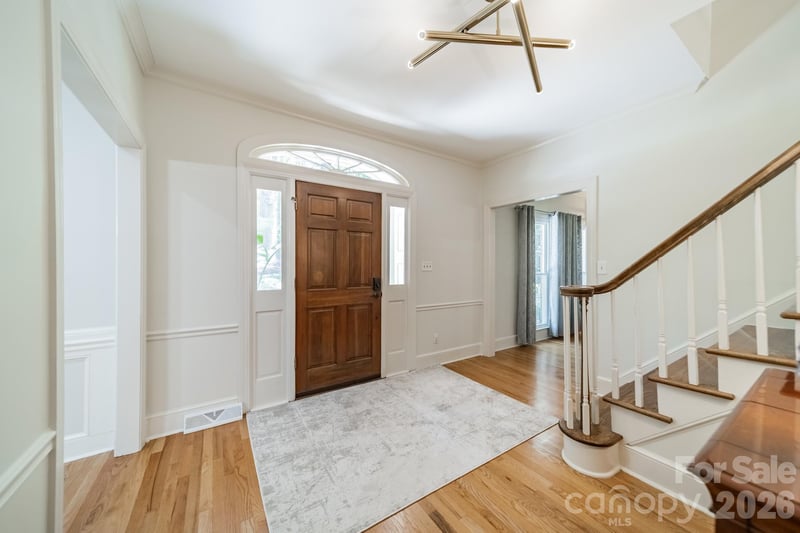 506 Abbotsford Ct, Charlotte, NC 28270
