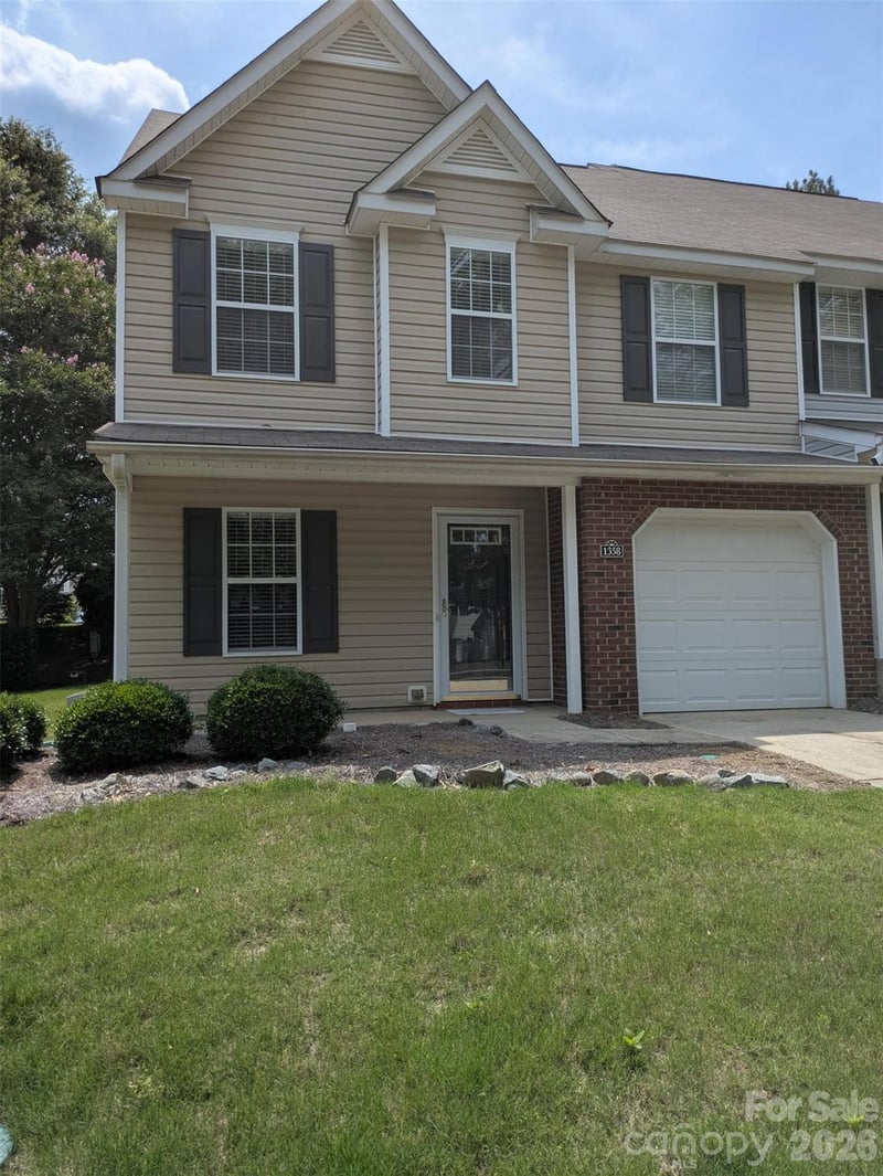 1358 Walnut Hill Dr, Rock Hill, SC 29732