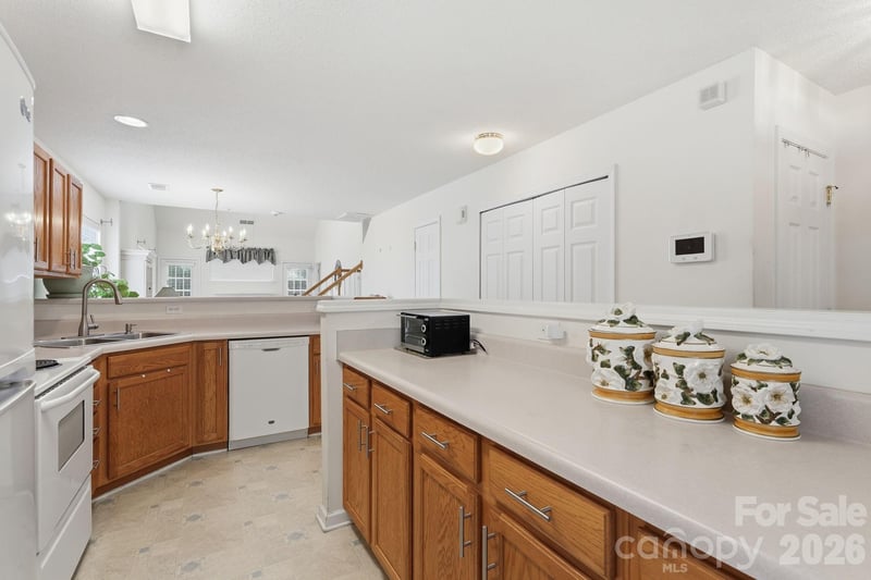 1358 Walnut Hill Dr, Rock Hill, SC 29732