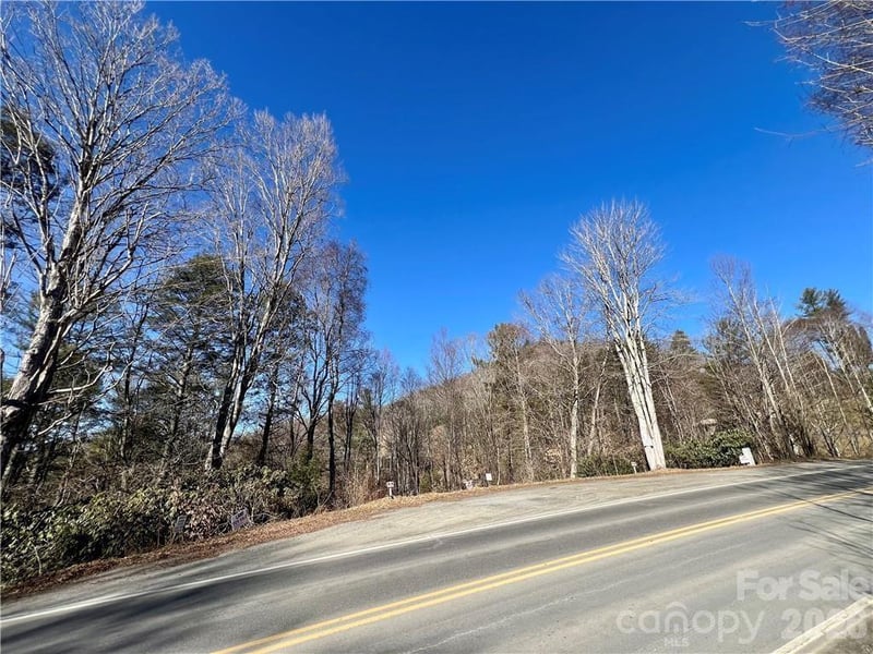na 321 Hw, Sugar Grove, NC 28679