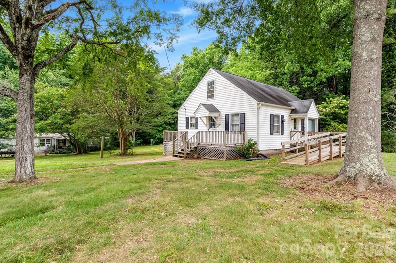 141 Vanzant Rd, Mocksville, NC 27028