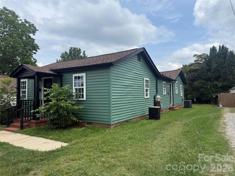 15 Brookwood Ave, Concord, NC 28025