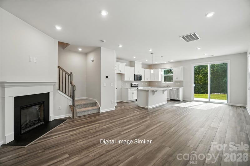 7524 Hodges Meadow Ln, Charlotte, NC 28213