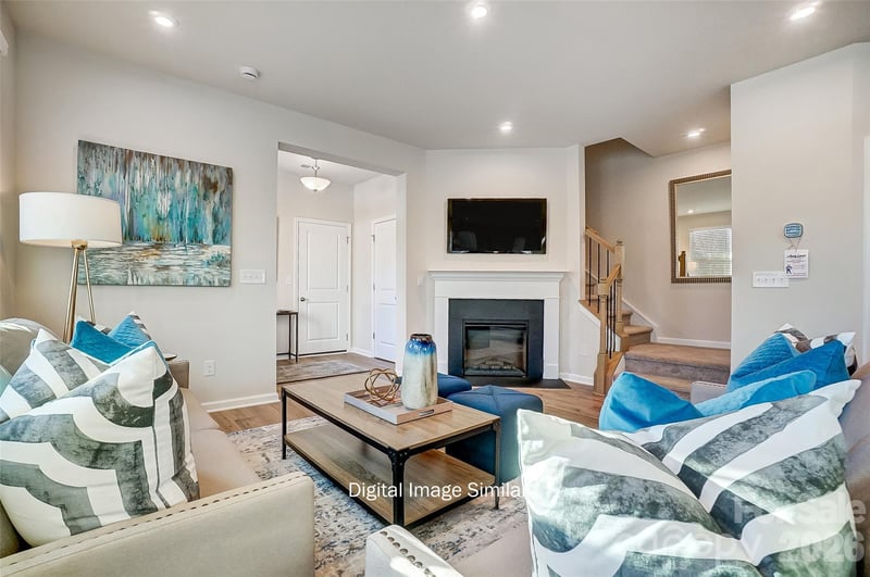 7524 Hodges Meadow Ln, Charlotte, NC 28213