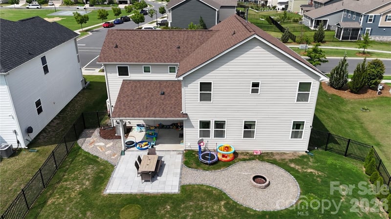 1414 Top Flight Dr, Indian Trail, NC 28079