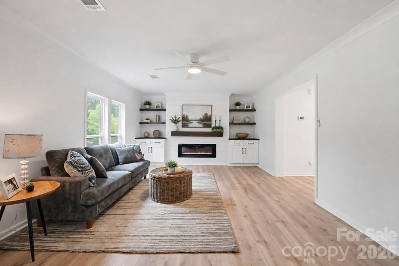 7553 Katherine Dr, Denver, NC 28037