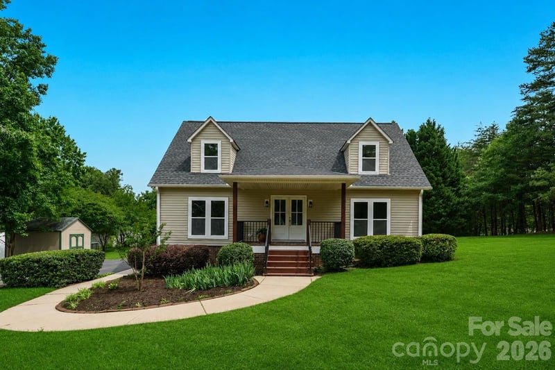 7553 Katherine Dr, Denver, NC 28037