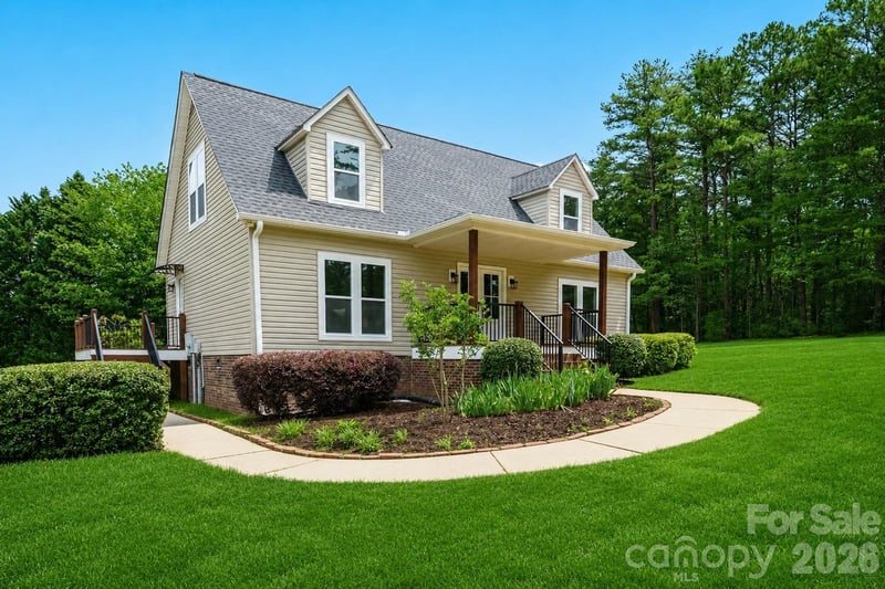 7553 Katherine Dr, Denver, NC 28037