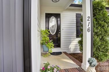 216 Hillside Ave, Concord, NC 28025
