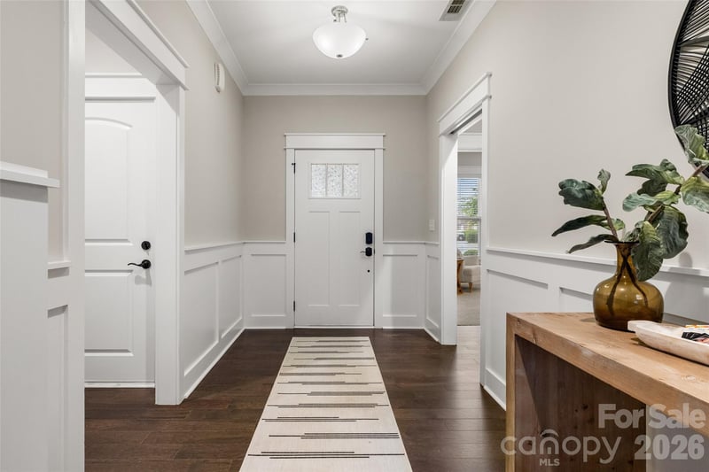 3826 Dewitt Ln, Charlotte, NC 28217