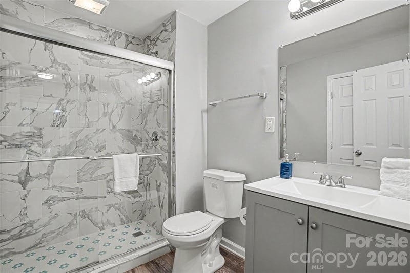 6345 Montpelier Rd, Charlotte, NC 28210