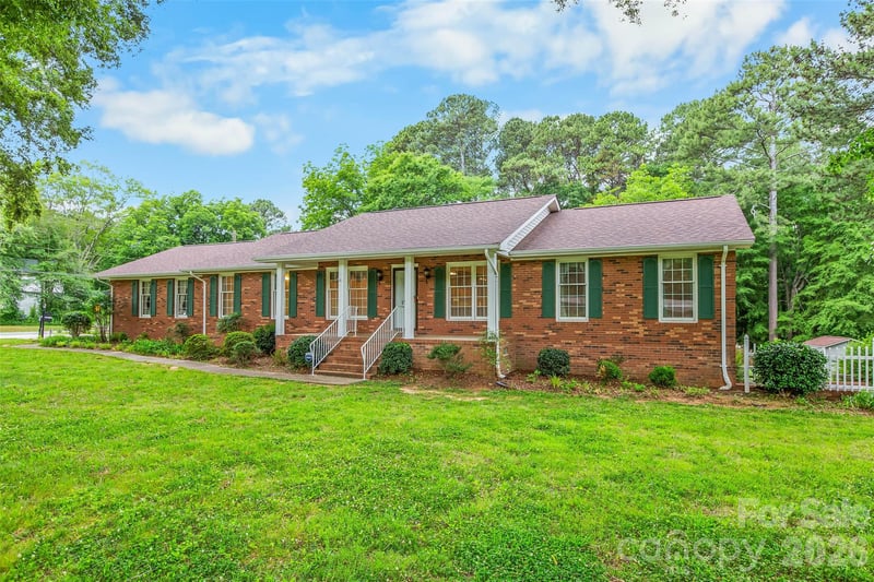 1719 Suther Rd, Concord, NC 28025