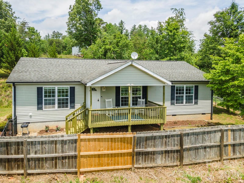 25 Inglescott Way, Alexander, NC 28701