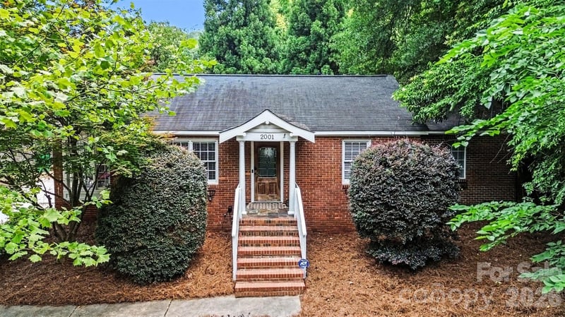 2001 Wood Dale Ter, Charlotte, NC 28203